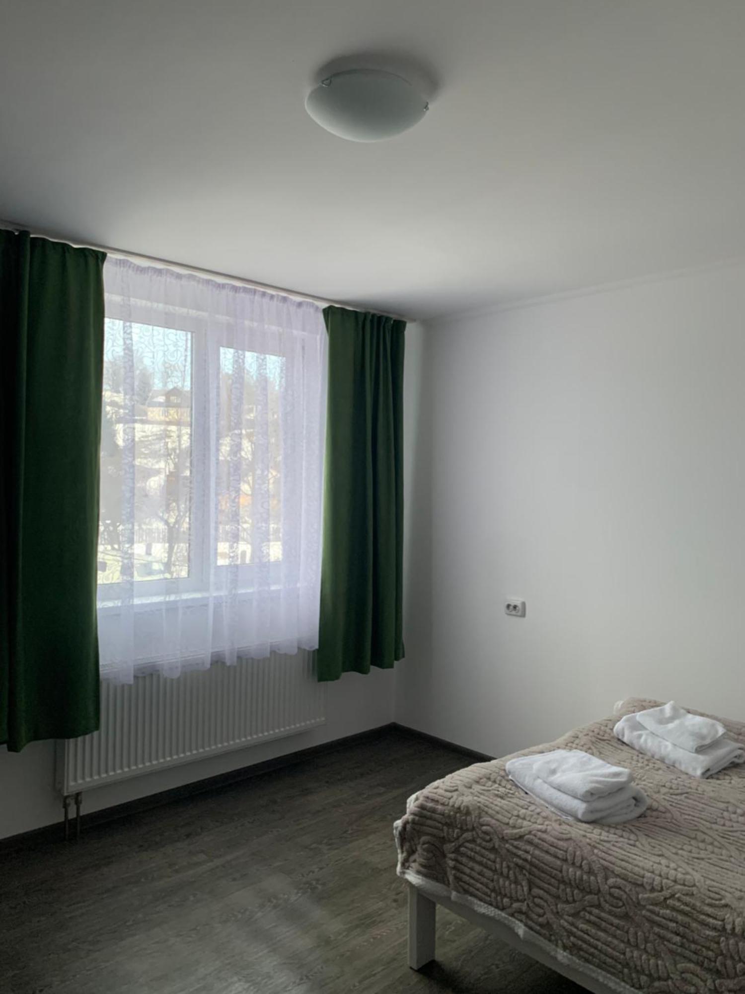 Серце Карпат Otel Yasinya Dış mekan fotoğraf